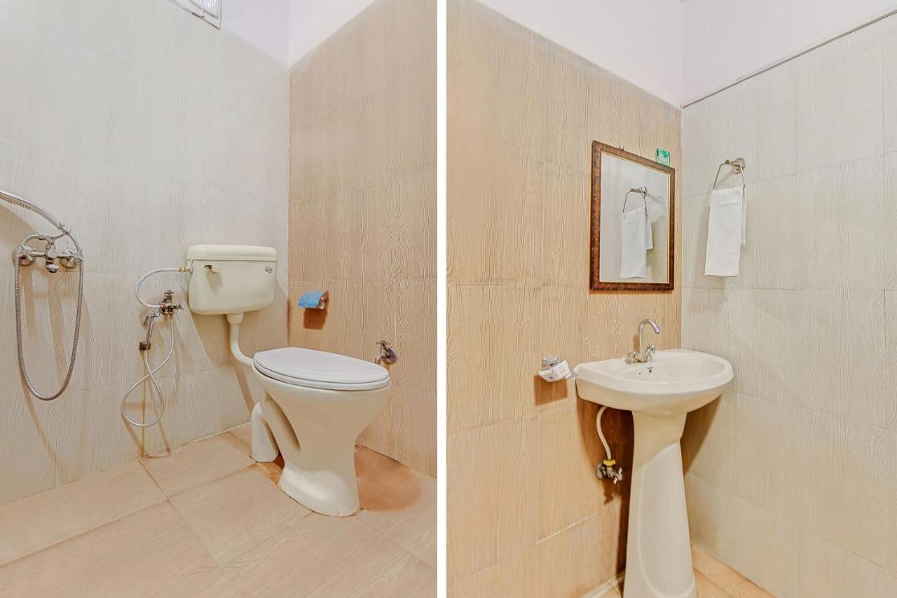 Oyo Park View Guest House Near Edm Mall Yeni Delhi Dış mekan fotoğraf
